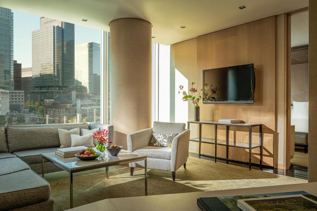 Four Seasons Hotel Tokyo At Marunouchi Exteriör bild