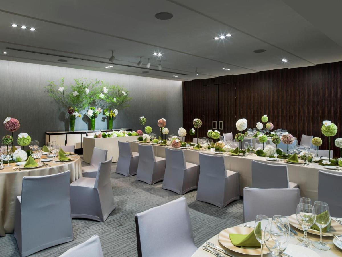 Four Seasons Hotel Tokyo At Marunouchi Exteriör bild